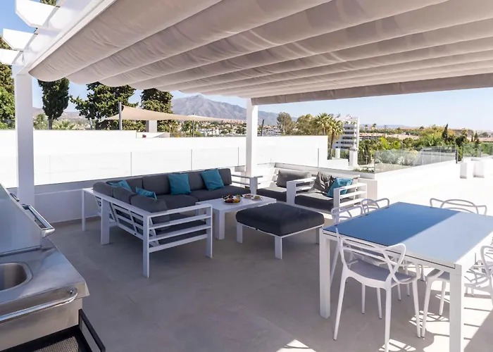 Villa 106 Private Luxury Villa, Heated Pool & Sauna Marbella