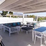 Βίλα 106 Private Luxury Villa, Heated Pool & Sauna Μαρμπέλλα
