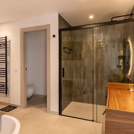 Villa 106 Private Luxury Villa, Heated Pool & Sauna