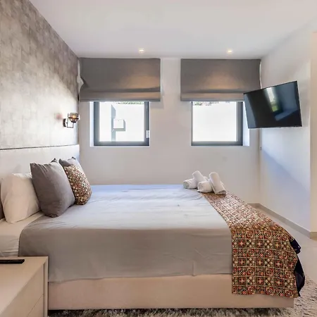 别墅 106 Private Luxury Villa, Heated Pool & Sauna