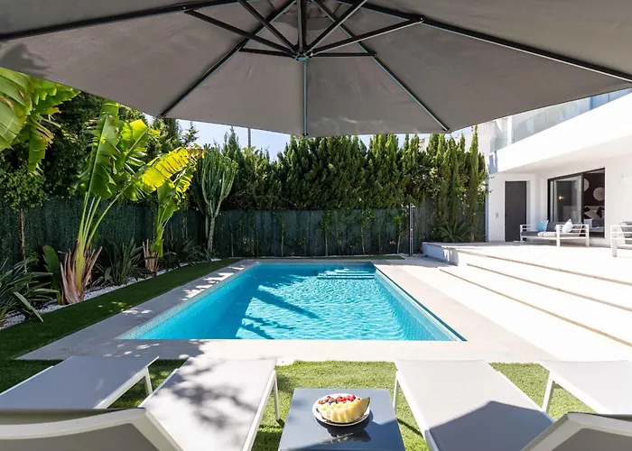 106 Private Luxury Villa, Heated Pool & Sauna ヴィラ マルベーリャ