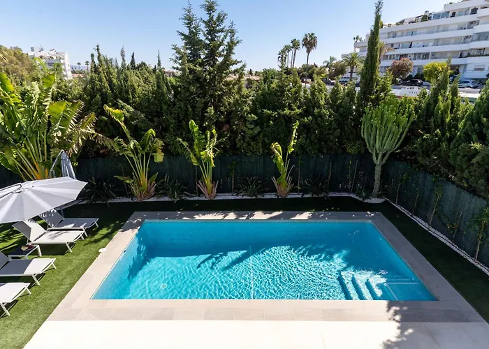 Villa 106 Private Luxury Villa, Heated Pool & Sauna *