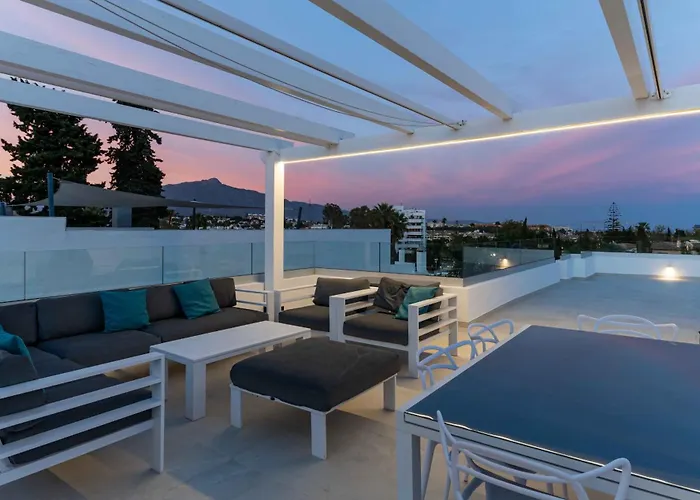 Willa 106 Private Luxury Villa, Heated Pool & Sauna Marbella